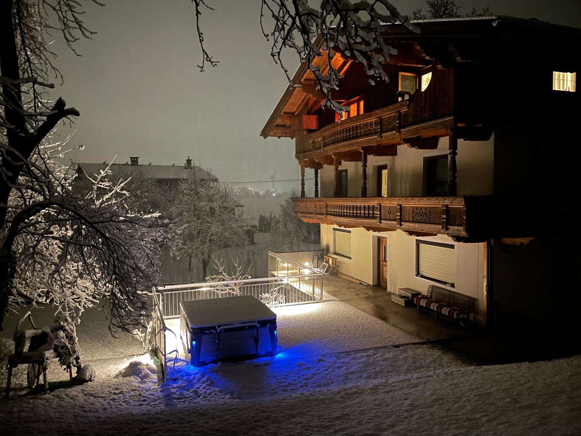 Apart Moidl Mit Privatem Pool Hart im Zillertal Exteriér fotografie